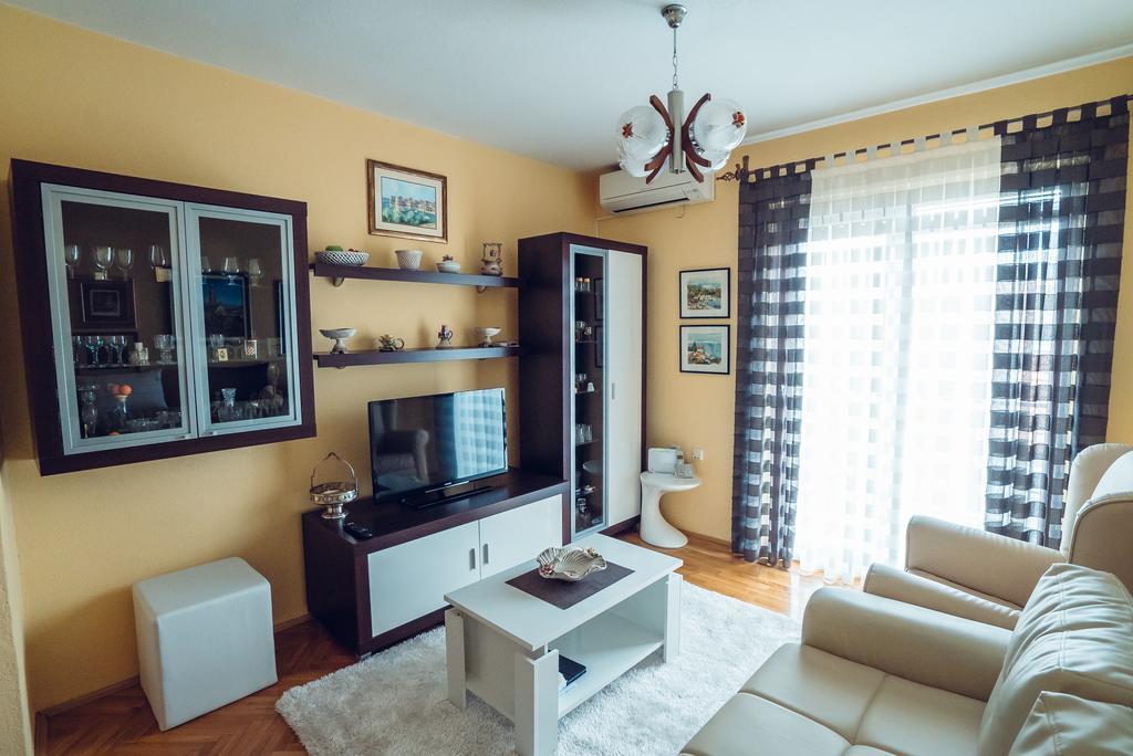 Ivica Apartments Імотскі Екстер'єр фото