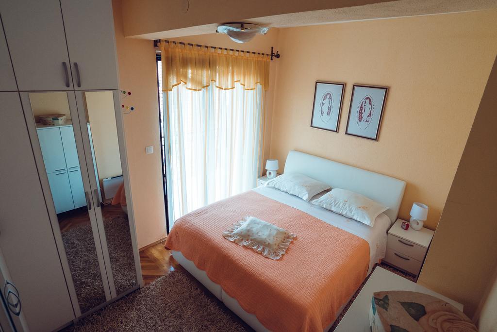 Ivica Apartments Імотскі Екстер'єр фото