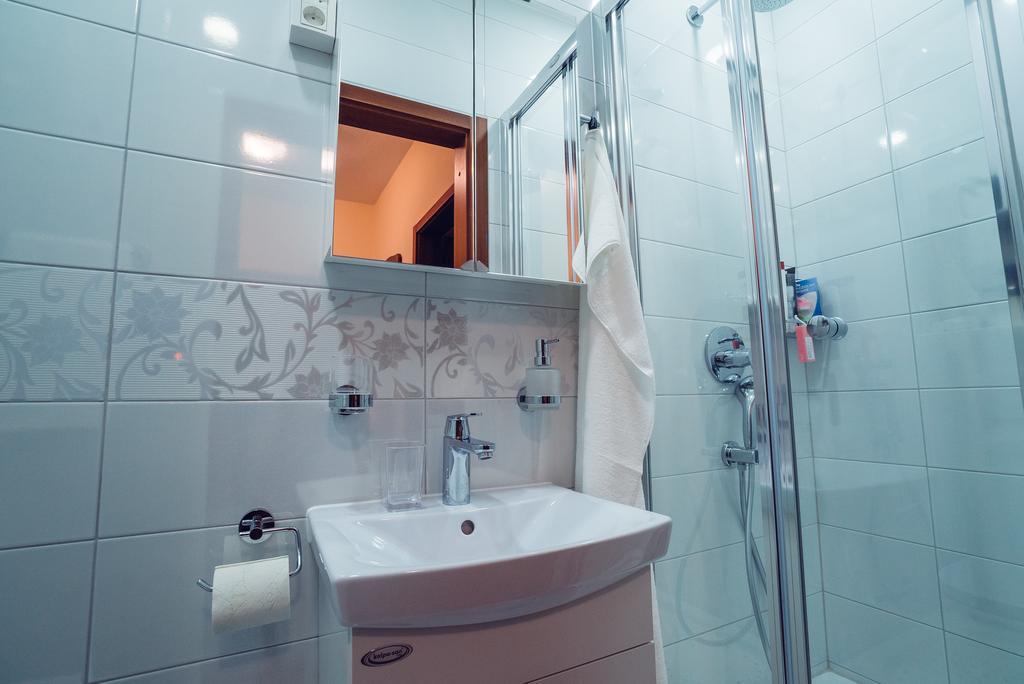 Ivica Apartments Імотскі Екстер'єр фото