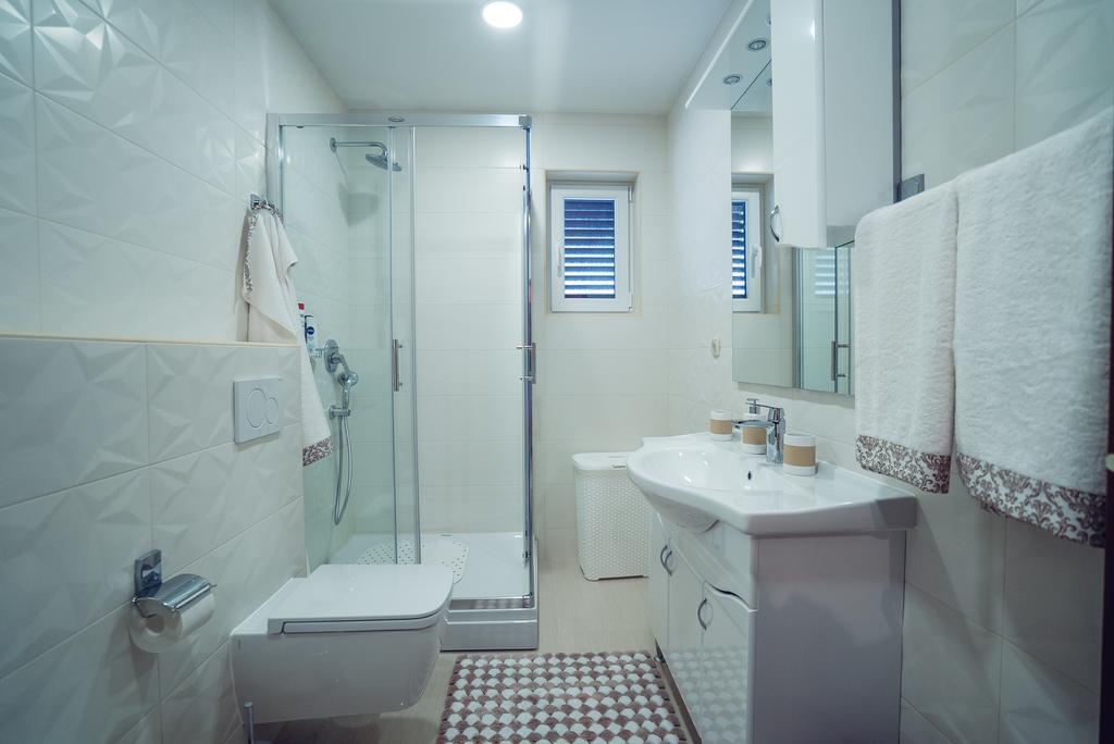 Ivica Apartments Імотскі Екстер'єр фото